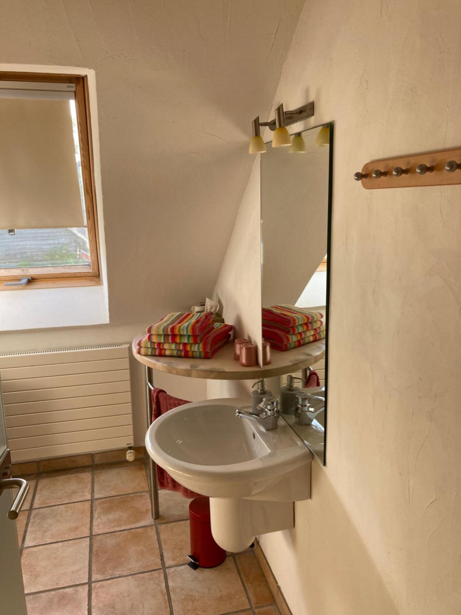 Paulis Ferienhaus Mit Kamin & Sonnenterrasse - Je Zimmer Ein Eigenes Bad - Gratis Sauna - Reinigung & Waesche Inklusive - 1 Hund Ohne Aufpreis - Ideal Zum Wandern, 20 Min Zum See Bullange Exterior photo